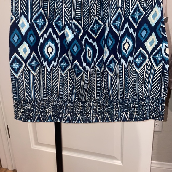 Size small lucky brand different blues off the shoulder tee - Picture 5 of 6